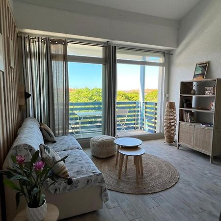 Appartamento Place centrale - 5 min à pied de la plage Biscarrosse-Plage Esterno foto