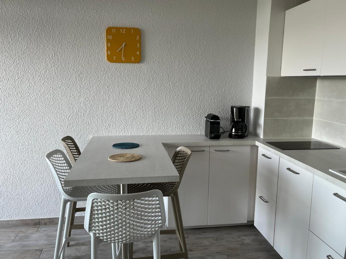 Appartamento Place centrale - 5 min à pied de la plage Biscarrosse-Plage Esterno foto
