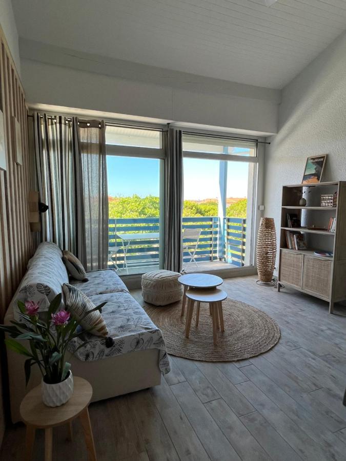 Appartamento Place centrale - 5 min à pied de la plage Biscarrosse-Plage Esterno foto